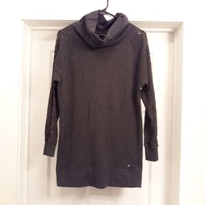 🌟 Victoria's secret funnel sweatshirt with lace